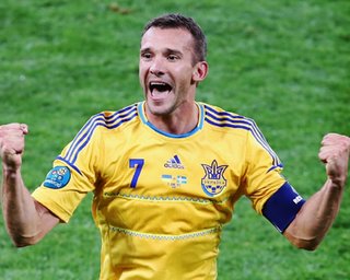 Шевченко играл в Динамо за 2000 грн в месяц