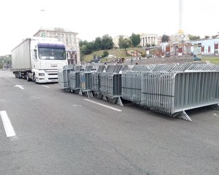 На Крещатике начали строительство фан-зоны к финалу ЛЧ