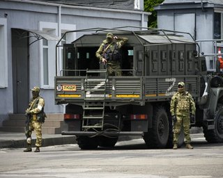 У Херсоні сотні людей затримали російські окупанти, багато з них зникли безвісти, — Reuters