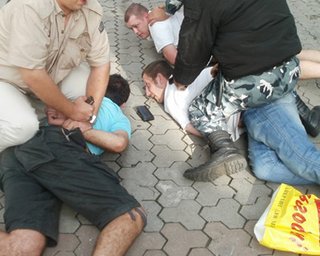 КПУ: Националисты пытались осквернить памятник Ленину