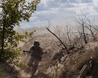 На півночі Харківської області йдуть важкі бої: війська РФ женуть до кордонів, – голова громади