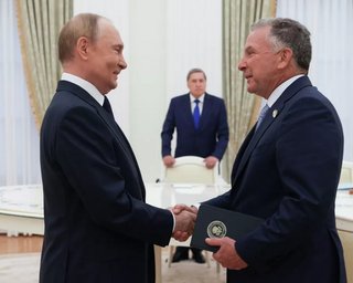 "Подслушивают, сливают, но не мы": что Ушаков сказал об утечке разговора Виткоффа (видео)
