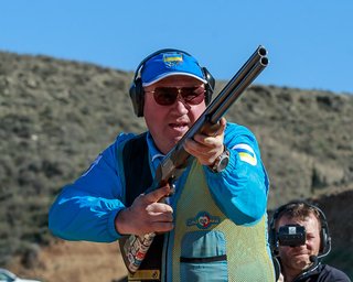 Знаменосец Украины Мильчев на Олимпиаде вышел в полуфинал соревнований по стендовой стрельбе