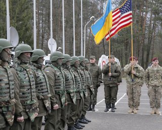 "Альянс зміцнюється": Україну не покличуть до НАТО цього року, — Держдеп США
