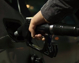 В Україні запустять кешбек на пальне з 20 березня: як працює програма і скільки повернуть коштів