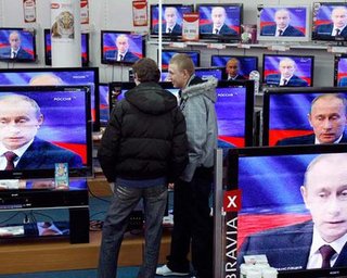 Путина не любит все больше россиян - социологи