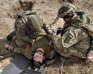 "Ні зайти, ні заїхати": поранені у Покровську можуть чекати на евакуацію 50 днів, — медик