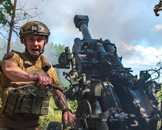 Бої під Бахмутом: бійці ЗСУ з важкими боями просуваються в районі Кліщіївки (карта)