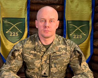 Олег Ширяев, командир 225 ОШП, может выехать за границу во время проверок, — Барабаш