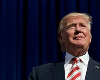 Трамп мирно передаст власть Байдену: новое обращение