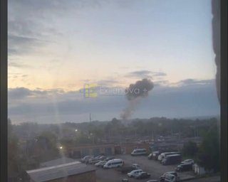 Дрони атакували завод у Новомосковську: у місті виникли проблеми зі світлом (відео)