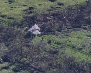 Намагалися прорватися: ЗСУ "розкришили" бронеколону росіян під Торецьком (відео)