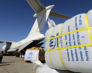 Попытка ООН сбросить помощь на город в Сирии закончилась неудачно