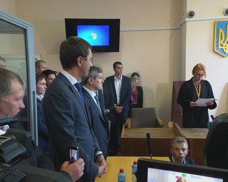 Невыездной министр: в Сети обсуждают решение суда по Омеляну