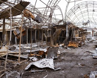 ВС РФ ударили ракетами по центру Чернигова: есть жертвы и раненые, детали (видео)