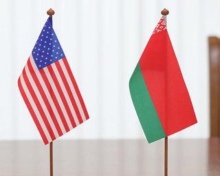 Официальные лица США и Беларуси впервые поговорили после начала протестов в стране