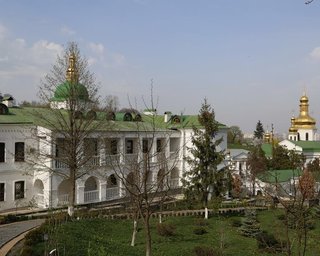 УПЦ МП має намір вивезти все: у Києво-Печерській лаврі зникають ікони, — ЗМІ (відео)