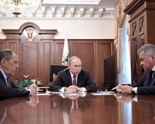 "Забув" про рейд РДК та ЛСР: Путін погрожує новою зброєю і ядерною установкою в космосі