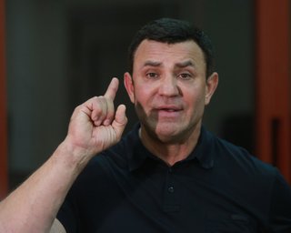 Волонтеры не могут подать петицию по Тищенко на сайте президента: подробности