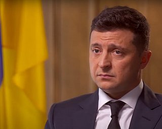 Зеленский признал, что потерпел неудачу в установлении мира на Донбассе