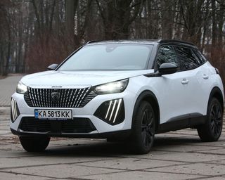 Городской "львенок": тест-драйв нового Peugeot 2008