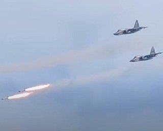 Запуск около 60 ракет: армия России ведет массированный обстрел Украины, работает ПВО