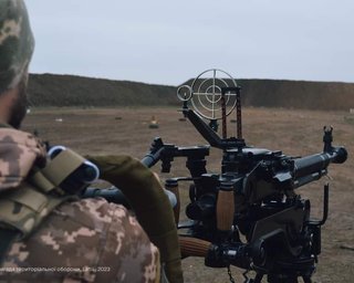 Ефективна робота дронів і комплексів РЕБ: ЗС РФ зазнають втрат у районі Кринок, — ISW (карти)