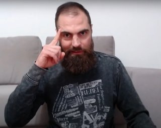 Подозреваемый в убийстве Фарион "следил" за блогером, который критиковал языковеда, — СМИ