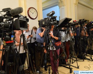 Разумков розширив доступ журналістів до будівлі Верховної Ради