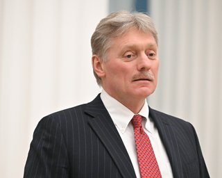 "Росії потрібен повноцінний мир в Україні": Пєсков висловився про тристоронні переговори