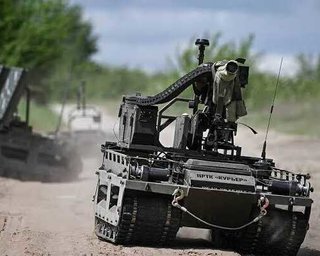 Россия высаживает роботов на поле боя: в их производстве обнаружили китайский след