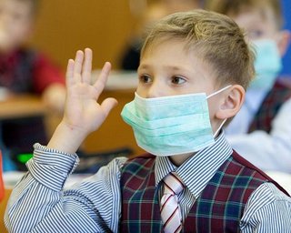 На Харківщині від коронавірусу за три дні померло двоє дітей