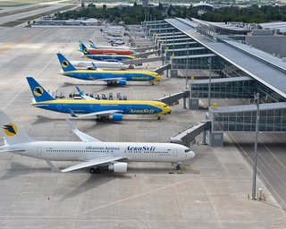 Авиабилеты подорожали на треть из-за курса гривны