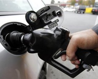 Украина почти в два раза сократила производство бензина и дизеля