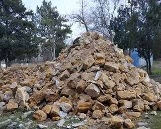 Ленинопад по-крымски: в Евпатории неизвестные снесли памятник советскому вождю