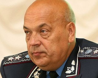 Суд постановил, что Наливайченко опорочил честь Москаля