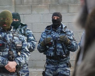 Оккупанты задержали украинца при въезде в Крым
