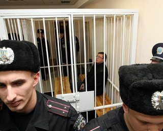 Луценко не разрешили читать в СИЗО книги Солженицына