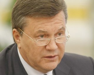 Янукович назвал заседание ВР примером демократизации Украины