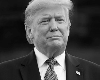 На фоне пандемии коронавируса у Трампа начал расти рейтинг,  – соцопрос