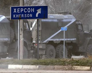 Організація "референдумів" в окупації — спроба Путіна відреагувати на критику у РФ, — політолог