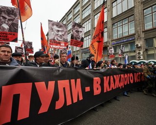 Убийство Немцова совпало в России с Днем "вежливых" спецназовцев, – редактор The Economist