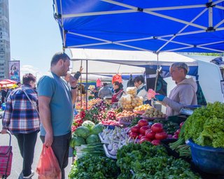 Київ готує запаси продуктів і води на випадок надзвичайних ситуацій: в КМДА розповіли деталі