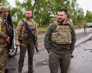 Під час контрнаступу ЗСУ взяли в полон сотні російських військових, – Зеленський