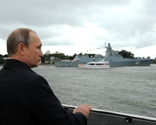 Путин завтра посетит аннексированный Крым