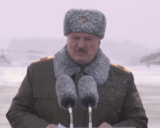 "Нас не перемогти": Лукашенко заявив, що придумав операцію ОДКБ у Казахстані разом із Путіним