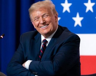 "Плохая комбинация": Трамп назвал Харрис "злой и тупой"