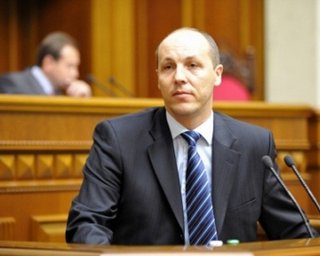 Янукович обезопасил Харьковский пакт от денонсации, - Парубий