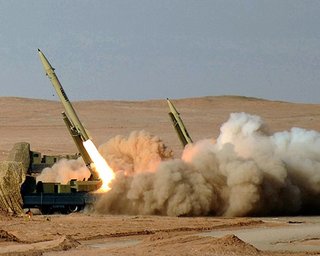 Сирени у Бахрейні та Кувейті: Іран запустив балістичні ракети у відповідь на атаку США