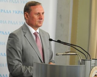 Ефремов: из-за львовских радикалов мы можем потерять государство